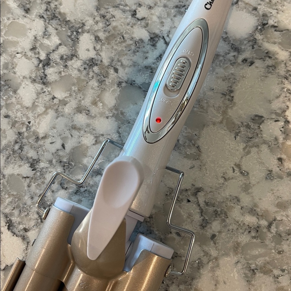 CkeyiN Gold Triple Barrel Hair Waver - Picture 8 of 8